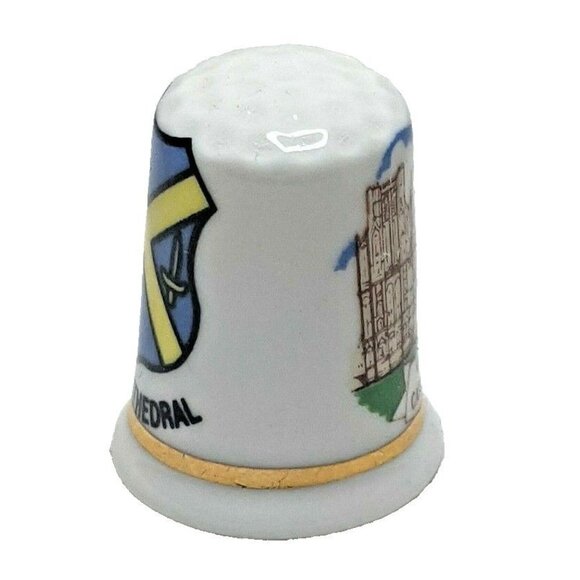 Fenton Wells Cathedral Crest and Church Collectors Thimble Bone China - Picture 4 of 5